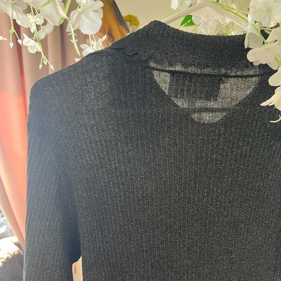 Munthe Ruffle Knit Black and Gold Textured Knit Blouse 🖤 - Picture 11 of 12